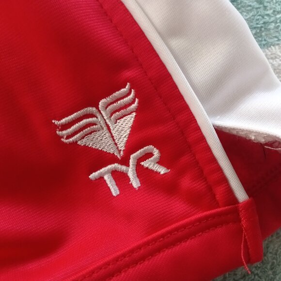 NWOT VINTAGE TYR RED w/ WHITE SIDES JERSEY ATHLETIC / GYM SHORTS, SIZE "XL" - Picture 3 of 11